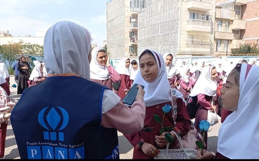 برگزاری «جشن نماز» در مدرسه شاهد ناحیه 2 اردبیل