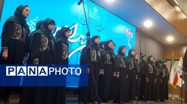  گردهمایی مدیران مدارس ناحیه ۷ در مشهد