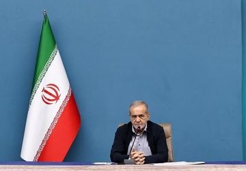 پزشکیان: کشورهای اسلامی باید همچون اعضای یک پیکر واحد در مسیر صلح و برادری گام بردارند