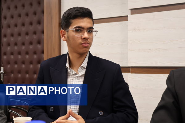 برگزاری روز اول نشست تدوین سند دوازدهمین دوره مجلس دانش‌آموزی 