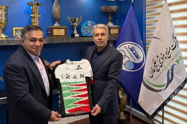 طلسم شکنی 80 ساله/ بازگشت استقلال به دوچرخه سواری