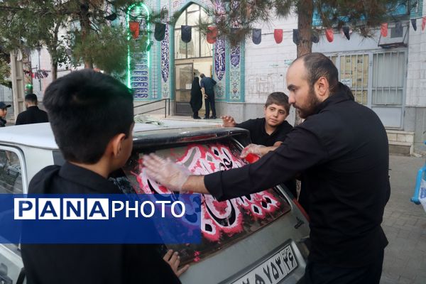 خادمی نوجوانان در عزاداری سید و سالار شهیدان در مشهد