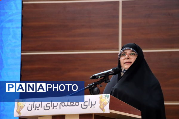 تجلیل از معلمان نمونه استان بوشهر