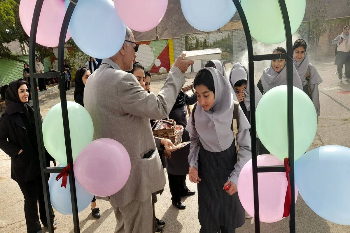 آغاز سال تحصیلی فرصتی برای بازآفرینی امید و انگیزه در دانشآموزان است