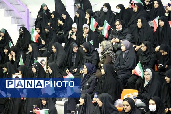 یادواره ملی شهدای دانشگاهی دفاع مقدس ۱۲ روزه در دانشگاه فردوسی مشهد (۱)