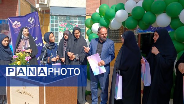 دهه کرامت و اختتامیه کارگروه کوثر در دبیرستان شهید فلاحی ناحیه یک کرج