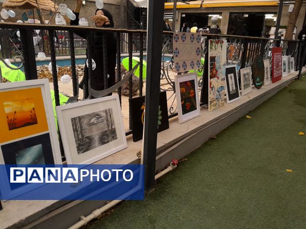 جشنواره انشاء در دبیرستان سلاله ناحیه یک کرج 