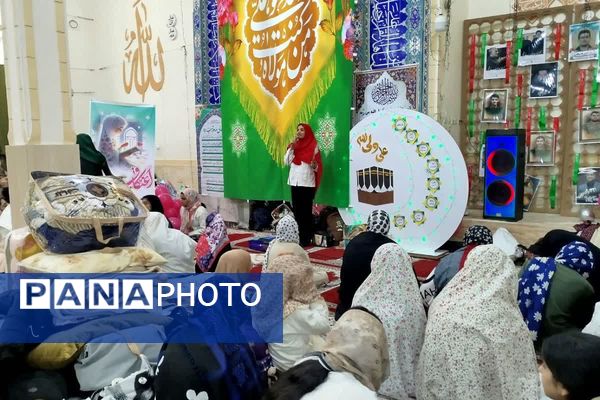 مراسم معنوی اعتکاف در مسجد الزهرا(س) قیامدشت