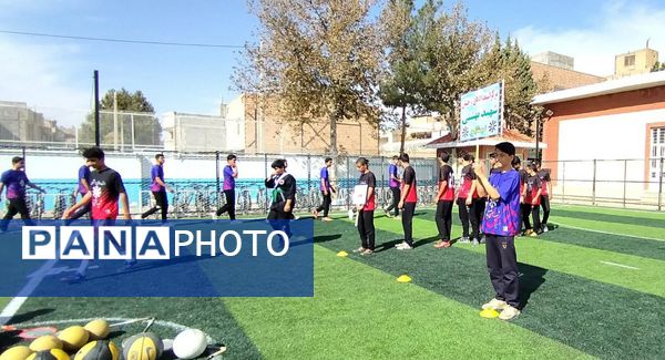افتتاحیه المپیاد ورزشی درون مدرسه ای شهید بهشتی