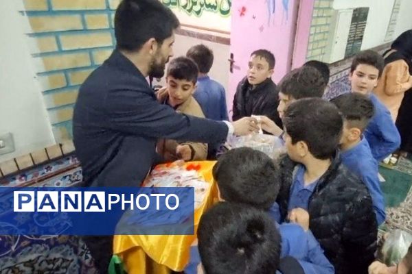 برگزاری افطاری دبستان شهید فهمیده ری یک