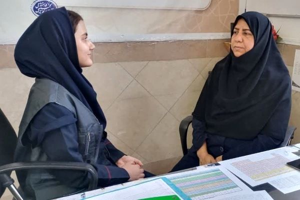 انجمن اولیا و مربیان بستری برای همکاری در تصمیم‌گیری‌ها و فعالیت‌های فرهنگی مدرسه است