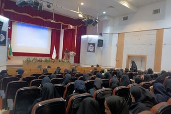 برگزاری کارگاه آموزشی و توانمندسازی محیط زیستی ویژه مراقبین سلامت و مدیران مدارس در کرمانشاه