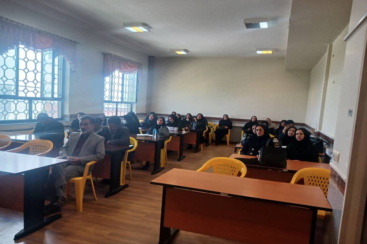توانمندسازی مدیران مدارس؛ چالشها و فرصتها در گفتوگو با مدیران و مشاوران