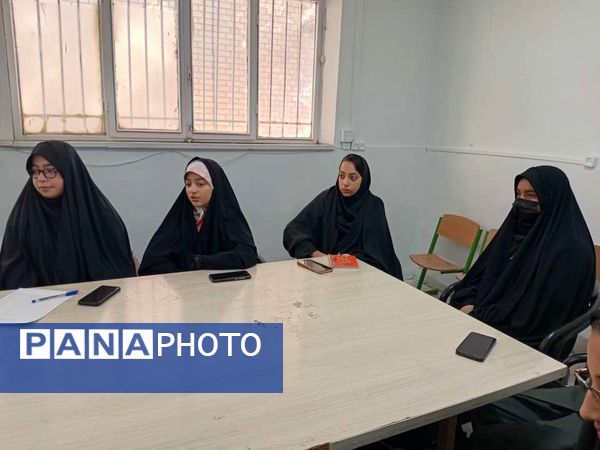 نخستین جلسه راهنمایان خبرنگاری شهرستان خلیل آباد