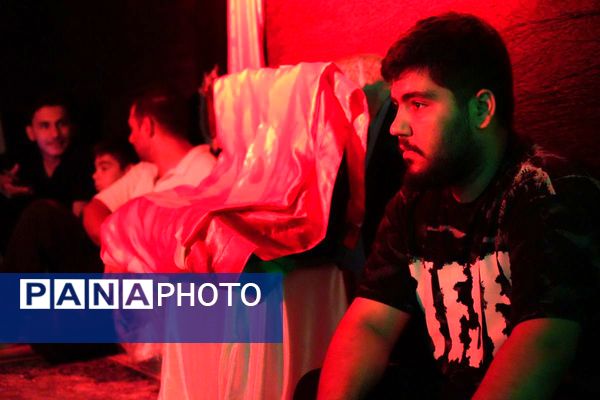نمایش آیینه واقعه سایه در بهارستان‌دو