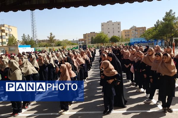 آیین بازگشایی مدرسه نورالهدی ناحیه هفت با همراهی دانش‌آموزان فعال و پر اشتیاق