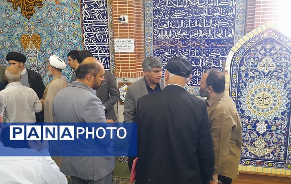 تجدید میثاق سرپرست آموزش وپرورش منطقه پردیس با شهدای گمنام
