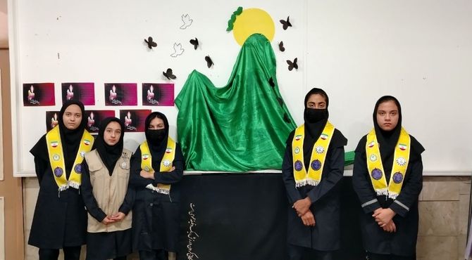 فضا سازی مدرسه شهید مجید دهنوی نیشابور به مناسبت ایام فاطمیه 