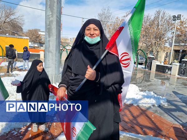 حماسه‌آفرینی دیگر از مردم منطقه رضویه در راهپیمایی 22بهمن