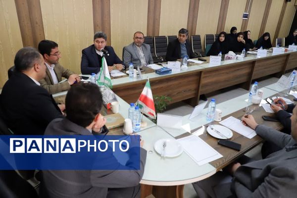 جلسه شورای برنامه‌ریزی سازمان دانش‌آموزی آذربایجان شرقی