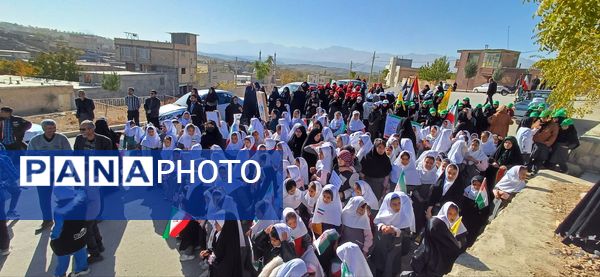 شوراب صغیر میزبان راهپیمایی باشکوه ۱۳ آبان و بزرگداشت روز دانش‌آموز