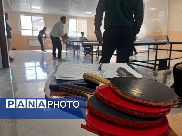رقابت ورزشی تنیس روی میز فرهنگیان در نوخندان