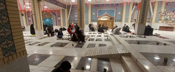 مراسم احیای شب نوزدهم رمضان در امام زاده سید عباس شهرستان بجنورد استان خراسان شمالی