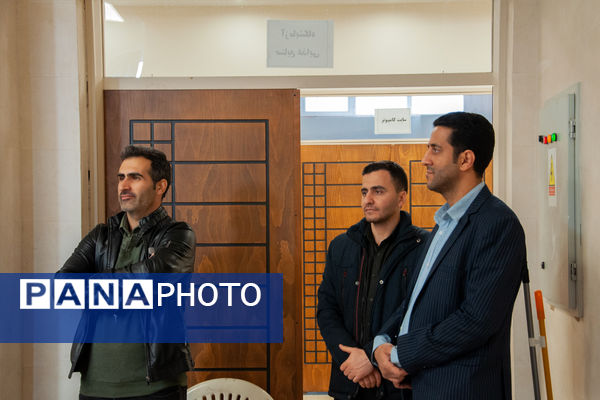 کارگاه استانی<طراحی آزمایش‌های جذاب و کاربردی>ویژه دبیران شیمی 