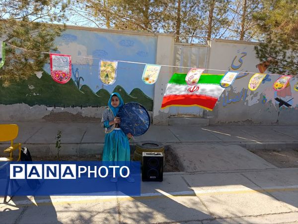 شور و هیجان هفته فرهنگ و هنر در دبستان خدیجه کبری ابرکوه