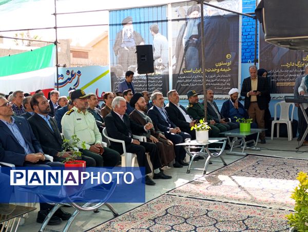 خیرین مدرسه ساز، سازندگان آینده ایران