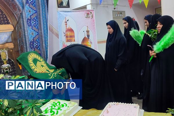 حضور خادمین آستان قدس رضوی در مدرسه شاهد کوثر رباط‌کریم به مناسبت دهه کرامت