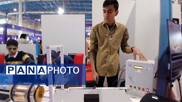 افتتاحیه غرفه رباتیک ناحیه ۶ مشهد در نمایشگاه بین المللی مشهد 