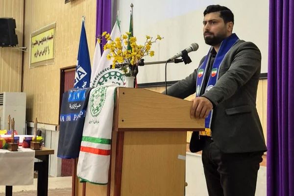 هدف سازمان دانش آموزی رسیدن از جامعه واقعی به جامعه آرمانی است