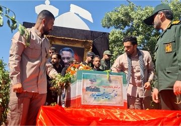 مراسم تشییع و تدفین پیکر مطهر سردار شهید غلامحسین غیب‌پرور در شیراز