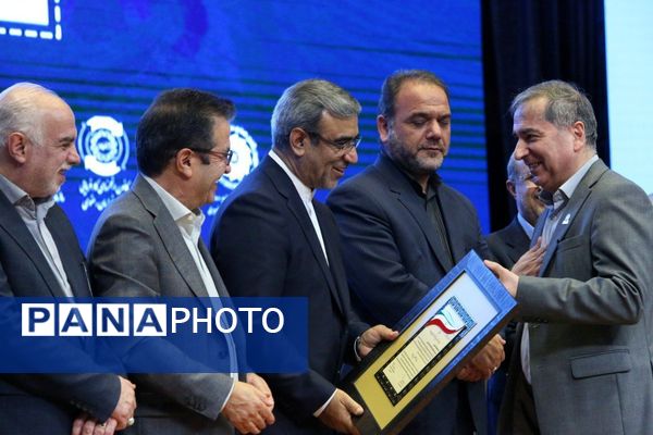 چهره‌های تلاش در صنعت و معدن خراسان رضوی؛ تصاویری از خط مقدم اقتصاد بخش خصوصی کشور