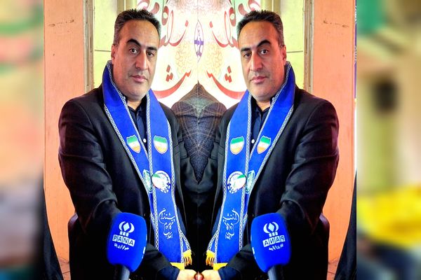 مدیر سازمان دانش‌آموزی منطقه ۱۴، در فهرست ۵ مدیر برتر تهران قرار گرفت