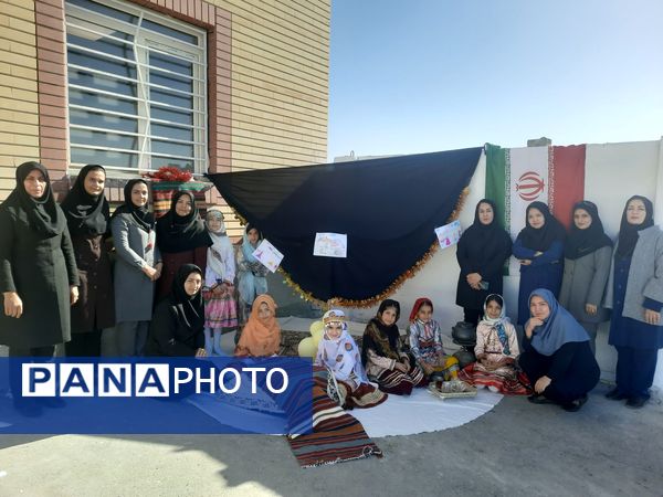 دانش‌آموزان دبستان نیک‌اندیشان چناران با جشن فرهنگ روستا و عشایر، اصالت ایرانی را زنده کردند