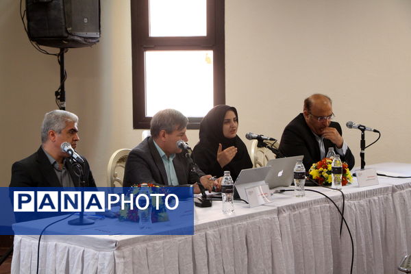 همایش ملی هوش مصنوعی در تالار بزرگ یزد