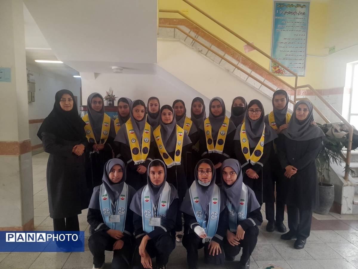 بیست و هفتمین مانور سراسری زلزله در دبیرستان نمونه وکیلی ۱۰