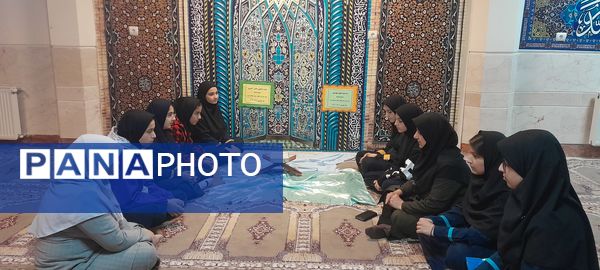 برگزاری سه‌شنبه‌های مهدوی با حضور هیئت‌های مذهبی دانش‌آموزی در دبیرستان فرزانگان استعداد درخشان ملارد