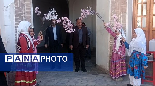 نمایشگاه هفته فرهنگی بیرجند