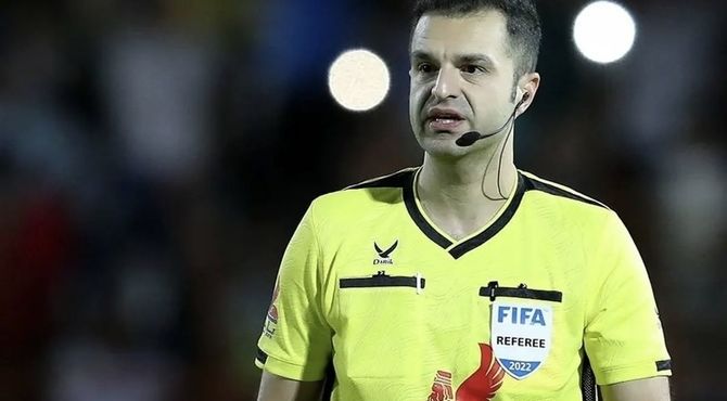 قضاوت تیم داوری ایران در مسابقات سطح دو لیگ قهرمانان آسیا