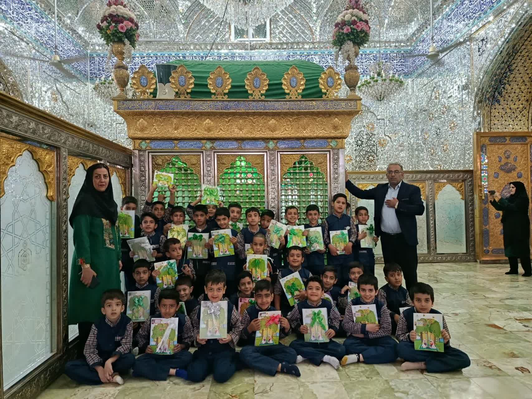برگزاری جشن قرآن دانش‌آموزان دوم دبستان حضرت قاسم ابن الحسن (ع) 