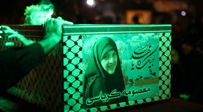 روزی برای «معصومه کرباسی» دختر مقاومت شیراز