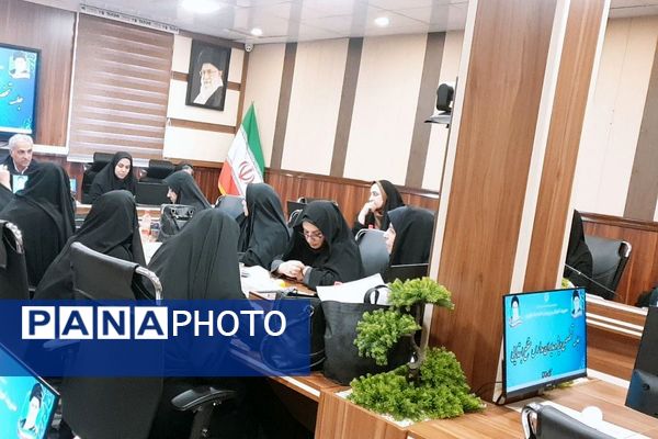 برگزاری جلسات تخصصی ویژه مدیران مدارس مقطع ابتدایی در ناحیه یک شهرری