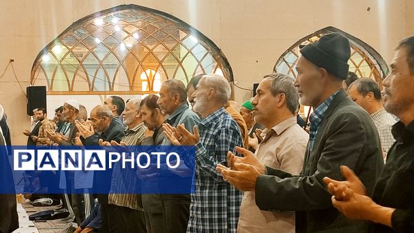 نماز جمعه در حرم مطهر امامزاده جعفر بن موسی الکاظم (ع) پیشوا 