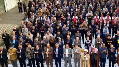 اقامه نماز ظهر عاشورا در شهرستان ‌صومعه‌سرا