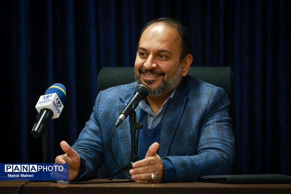 جلسه شورای اداری معاونت پرورشی و فرهنگی