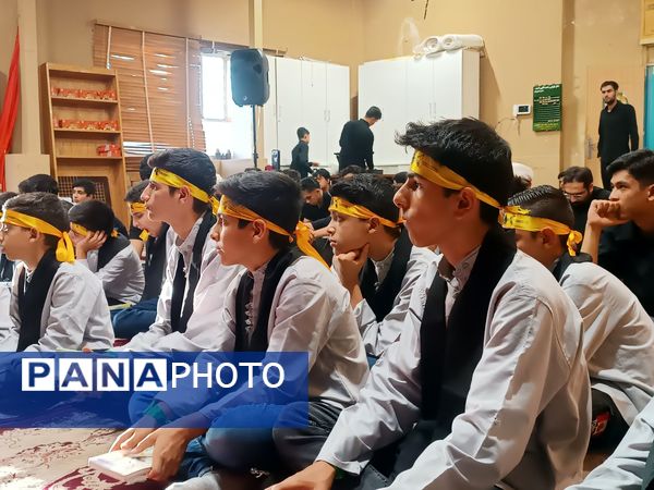 همایش احلی من العسل در اتحادیه انجمن‌های اسلامی دانش‌آموزی نیشابور