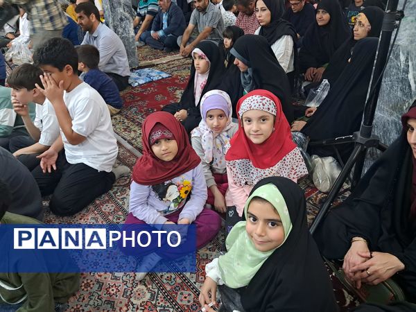 محفل انس با قرآن در حسینیه ارشاد قائمشهر